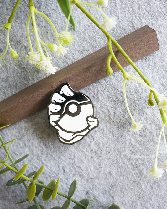 Cindryshoo: ANIME ENAMEL PIN - POKEMON
