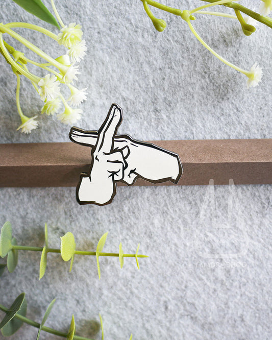 Cindryshoo: ANIME ENAMEL PIN - NARUTO